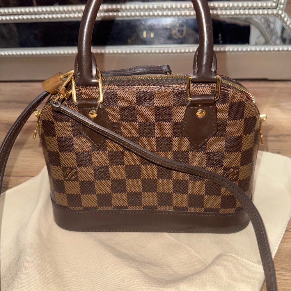 LV Alma bb